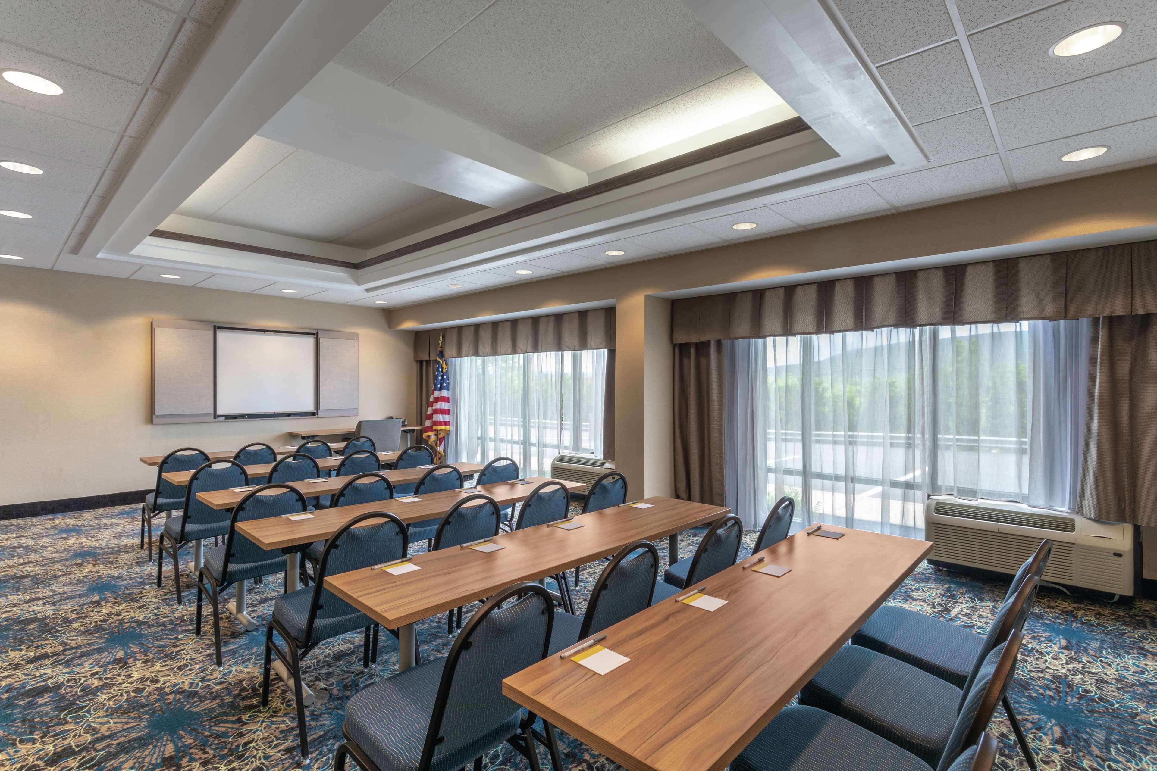 Hampton Inn Bedford Exterior foto